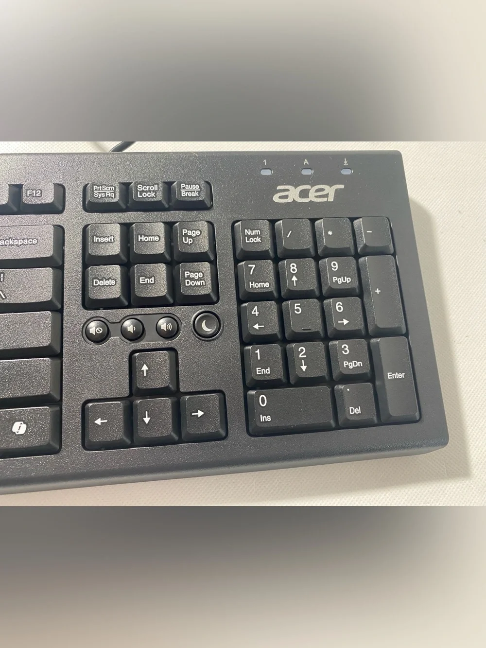 NEW In Box - ACER DKUSB1P0P6 Computer Keyboard USB Wired w/ Kickstand Black